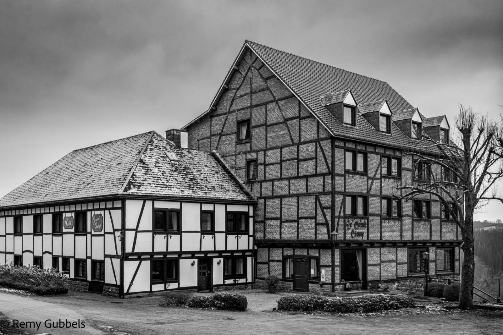 Hotel Grand-Champ Malmedy Exterior photo